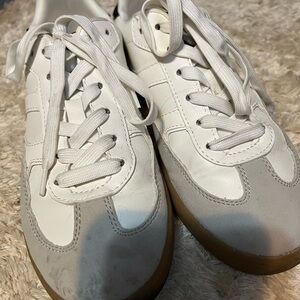 Stradivarius White and Gray Sneakers with Gum Sole, EU 39